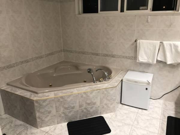 Xin Xin Homes Ричмонд Екстер'єр фото